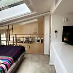 Semesterbostad Loft Familial Avec Grand Jardin Verdoyant Paris